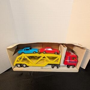 Vintage ERTL  Toys International Transtar Truck Car Carrier  Truck 80s In Box